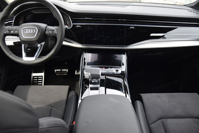 Audi Q7 TDI quattro S Line