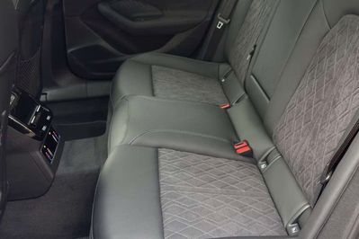 Audi A6 TDI quattro S line Avant