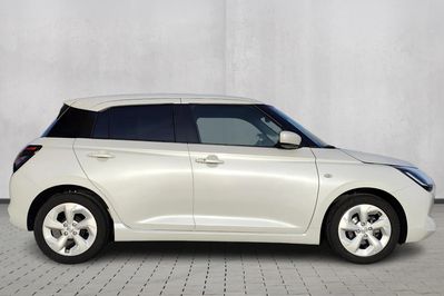 Suzuki Swift Dualjet SHVS Premium Plus CVT