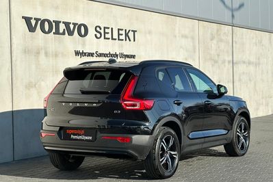 Volvo XC40 B3 Plus Dark