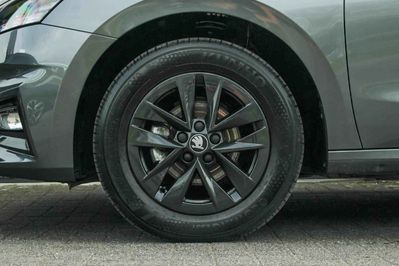 Skoda Fabia Drive 1.0 TSI