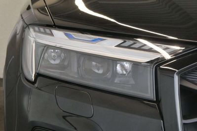 Audi Q7 50 TDI quattro S Line