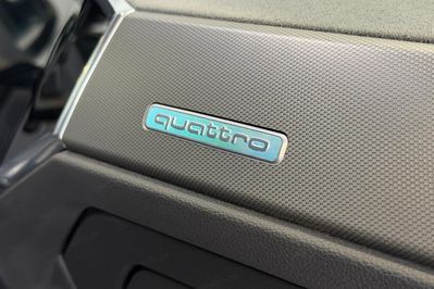 Audi Q3 40 TFSI quattro S Line