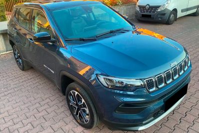Jeep Compass Altitude 1.5 T4 Turbo MHEV DCT7