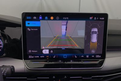 Volkswagen Golf LIFE PLUS 1.5 eTSI EVO2 DSG7