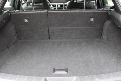 Lexus UX 250h Business Edition