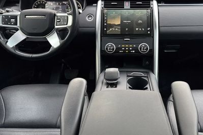 Land Rover Discovery V 2.0 P300 SE