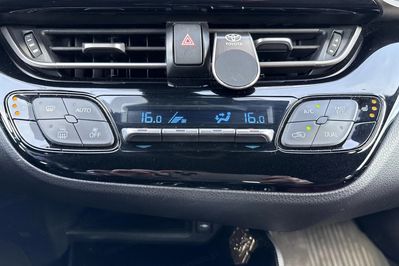 Toyota C-HR 1.8 Hybrid Selection