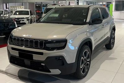 Jeep Avenger Summit 1.2 T3 mHEV AT FWD