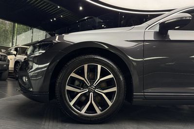 Volkswagen Passat 1.5 TSI Business DSG