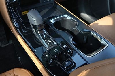 Lexus NX 450h+ Prestige AWD