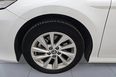 Toyota Camry 2.5 Hybrid Comfort Cvt