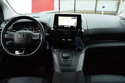 Toyota Proace City Verso L1H1 Family AT