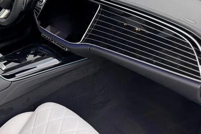 Mercedes Klasa E 300 de  4-Matic AMG