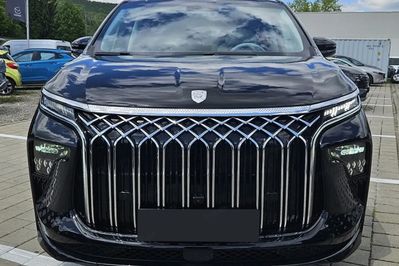 Forthing V-Tour 7.os 1.5T E-CVT