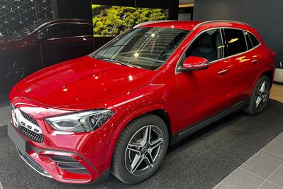 Mercedes GLA 200 AMG Line
