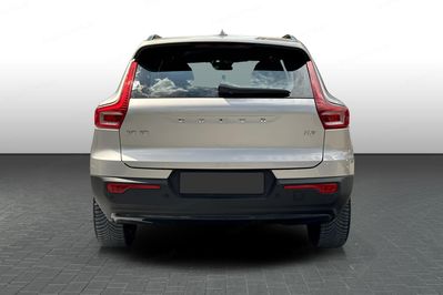 Volvo XC40 B3 Plus Dark
