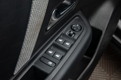 Citroen C4 X 1.2 PureTech Shine S&S EAT8
