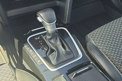 Kia Ceed 1.5 T-GDI  DCT