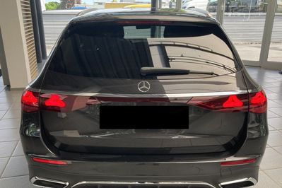 Mercedes Klasa E 300 e AMG Estate