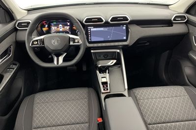 MG ZS 1.5 HEV+ Excite aut