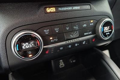 Ford Kuga 1.5 Ecoboost Fwd Titanium
