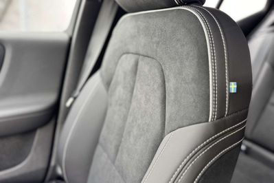 Volvo XC40 B3 Plus Dark