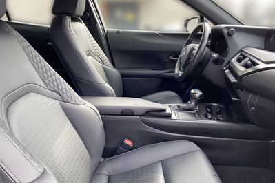 Lexus UX 250h GPF F Impression 2WD