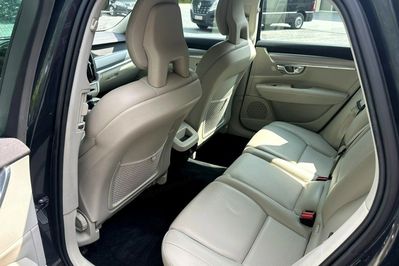 Volvo V90 D5 AWD Momentum aut