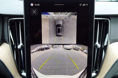 Volvo XC60 B5 AWD Ultra Dark