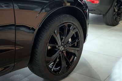 Volvo XC60 B5 AWD Ultra Black Edition