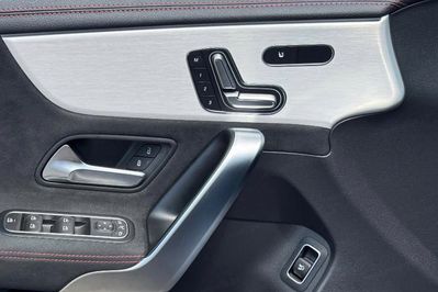 Mercedes CLA 220  4-Matic AMG Line