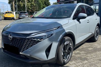 Nissan Qashqai N-Connecta Xtronic 1.3 DIG-T mHEV