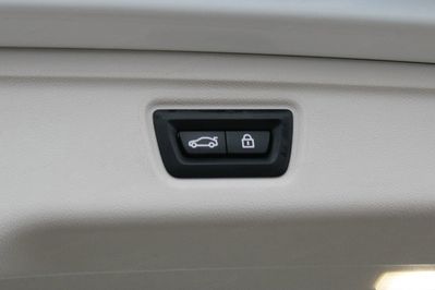 BMW Seria 3 318i aut