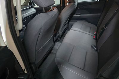 Toyota HiLux mHEV Double Cab Active 4x4 aut