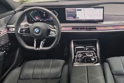 BMW Seria 7 740d xDrive M Sport