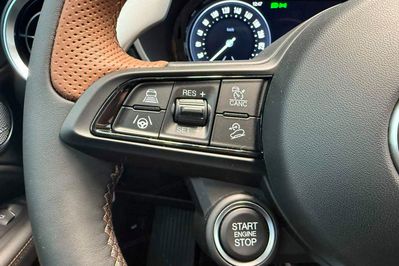 Alfa Romeo Stelvio 2.0 Turbo Intensa Q4