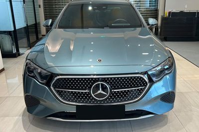 Mercedes Klasa E 200 4-Matic Avantgarde