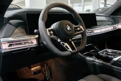 BMW Seria 7 740d xDrive M Sport