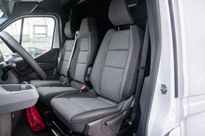 Renault Master L3 Zabudowa 8EP + Tył spanie