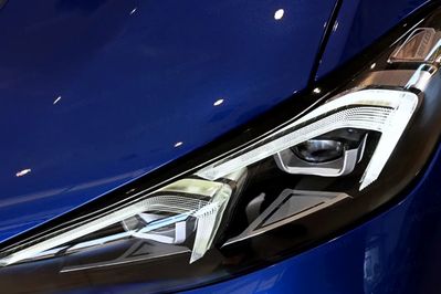 BMW Seria 3 318i M Sport aut