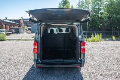 Opel Zafira Life Extra Long L2H1 Business AT8