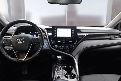 Toyota Camry 2.5 Hybrid Comfort