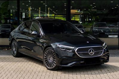 Mercedes Klasa E 220 d  4-Matic AMG