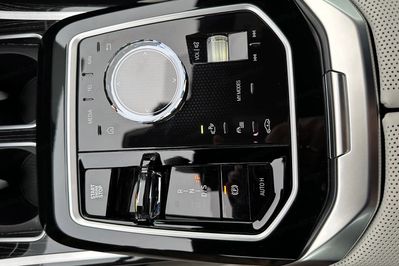 BMW Seria 7 740d xDrive M Sport