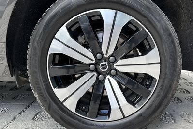 Volvo XC60 T6 Plug-In Hybrid AWD Plus Bright