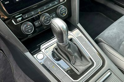 Volkswagen Passat 2.0 TDI R-Line DSG