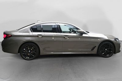 BMW Seria 5 520d xDrive M Sport