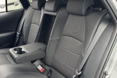 Toyota Corolla 1.8 Hybrid Style