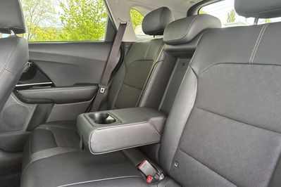 Kia Niro L Business Line 1.6 GDI Hybrid